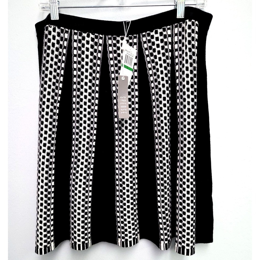 Spense Black Ivory Knit A-Line Skirt Pull On‎ Contemporary Chic Size Large NWT